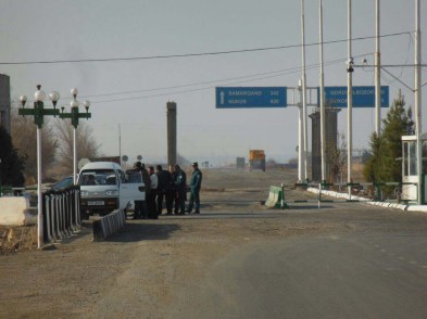 Typical Uzbek checkpoint