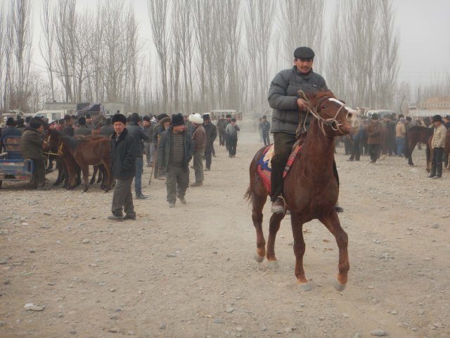 Kashgar market, 4 Jan 15